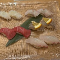 鮨割烹やま中 - 