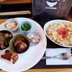 GOHAN-YA あたしんち - お任せ日替わり定食 1, 300円(税込)