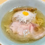 飯田商店 - 塩らぁ麺。