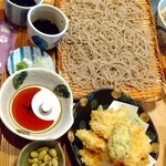 手打ちそば くるみの木 - とり天ざる蕎麦＋大盛