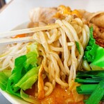 麺屋　たか - モチモチ麺がスープに良く絡んで美味しい