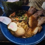 橙ヤ - 「海老ちゃーしゅーめん（バラ3枚）黒正油」1,350円