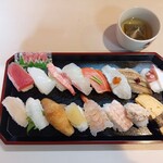 寿司　すみだ川 - ランチ寿司16貫