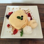 ソレイユカフェ - クレームブリュレ天使のパンケーキ(ブリュレなし)