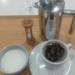 トーコーキッチン - 手作り「牛乳寒天」1個 + ホットコーヒー 