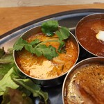 ハジカミ - 海老のレッドカレー