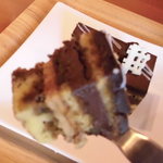 リトル アミー - 甘味苦味折り重なって美味也