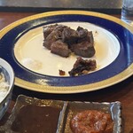 横浜瀬里奈 ステーキドーム - ヒレ肉と塩