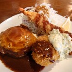 洋食や”B” - ハンバーグと海老フライ、カニクリームコロッケ