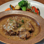 ビンデリーナ - 豚カシラ肉のビール煮込み