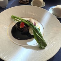 赤坂 桃の木 - お箸でほぐれる黒酢酢豚