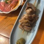 生ホルモンと本マグロ立ち萬 - 