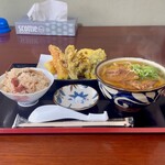 ななしのうどん 小郡店 - 
