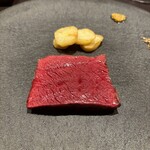 イル アオヤマ - 北海道の蝦夷鹿ロース、菊芋