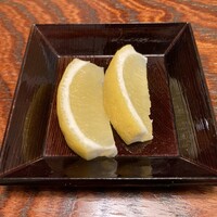 網元本館 - 瑠璃（食後のカットレモン）