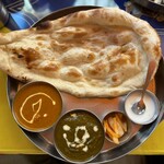 TAJ - 同行者が頼んだカレーセット！！