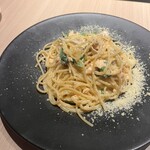 24/7 cafe apartment - 