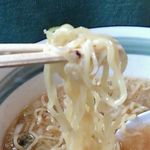 麺屋 わかな - 中華そば麺アップ