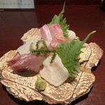 旬菜処 びいどろ - 沖縄近海鮮魚の刺身盛り