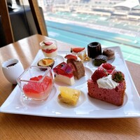 XEX TOKYO / Salvatore Cuomo Bros. - 