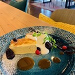 Cafe&Restaurant LaCOSSO - 濃厚カタラーナ