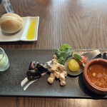 The Living Room with SKY BAR - 