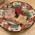 祇園おばんざい ぎんや - お造り盛り合わせ！　京都は海が遠いですよね！