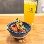 焼鳥 とり藤 - お通し -手羽-