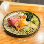 焼鳥 とり藤 - 希少部位盛り合わせ -ツリレス トロもも ふりそで-