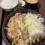 肉屋食堂 たけうち - 