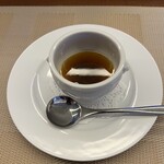 エピセ - モリーユ茸のスープ