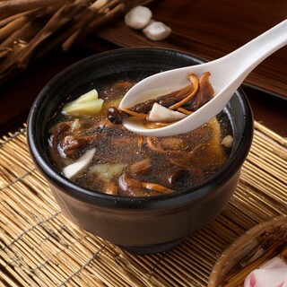 美しく健康になれる台湾ヴィーガン薬膳懐石フルコース