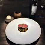 yokoyama - 右近江牛　左鹿肉