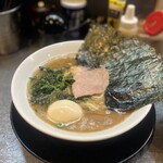 そらの星 - 海苔らーめん900円
                                追加煮玉子100円
                                (無料の白ご飯付き)