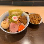 手打麺祭 かめ囲 - 