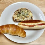 ブルー バード - 料理写真:キノコのクロックムッシュ、トマトとベーコンのパニーニ、クレセント