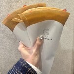 オザキクレープ - ・いちごホントノチョコ抹茶ホイップ＋ココアクッキー
      ・いちごカスタード抹茶ホイップ