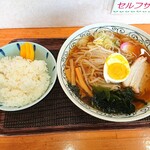 みさきチェーン - みさきラーメン ＋ ライス