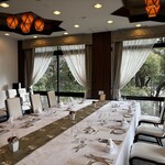 日比谷松本楼 - 公園の中の緑に囲まれた広々とした個室。