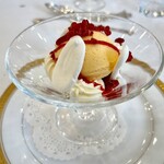 日比谷松本楼 - アイスクリーム