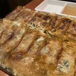 餃子 唐揚げ 紅鯨 - 