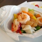 季節野菜と海鮮三種の炒め物