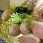 麺や而今 - 【海老物語 第2章】海老の極&半熟味付け煮玉子&ミックスチャーシュー(2014/6)