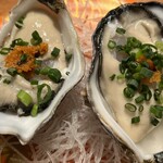 立呑み魚参 - 生牡蠣