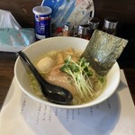 麺や まる喜 - 塩らーめん味玉のうす味
