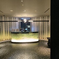 DINING & BAR TABLE 9 TOKYO - 