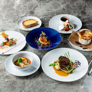 【貸切利用も可】クリスマス・忘年会・新年会のご予約受付中！