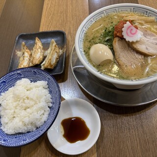 ちゃーしゅうや 武蔵_0