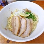 麺食堂 一真亭 - チャーシュー醤油ばんめん　950円　麺、タレ、肉…全てウマウマ♪