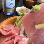 宅配弁当・食堂 たばご屋 - ワサビをつけて中トロを